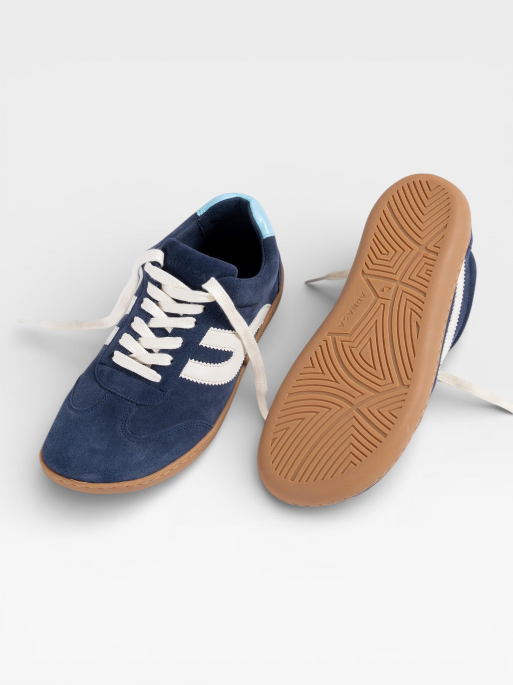 Zapatilla barefoot Atlantic Ocean azul marino, vista superior y suela zero drop — ARNASA