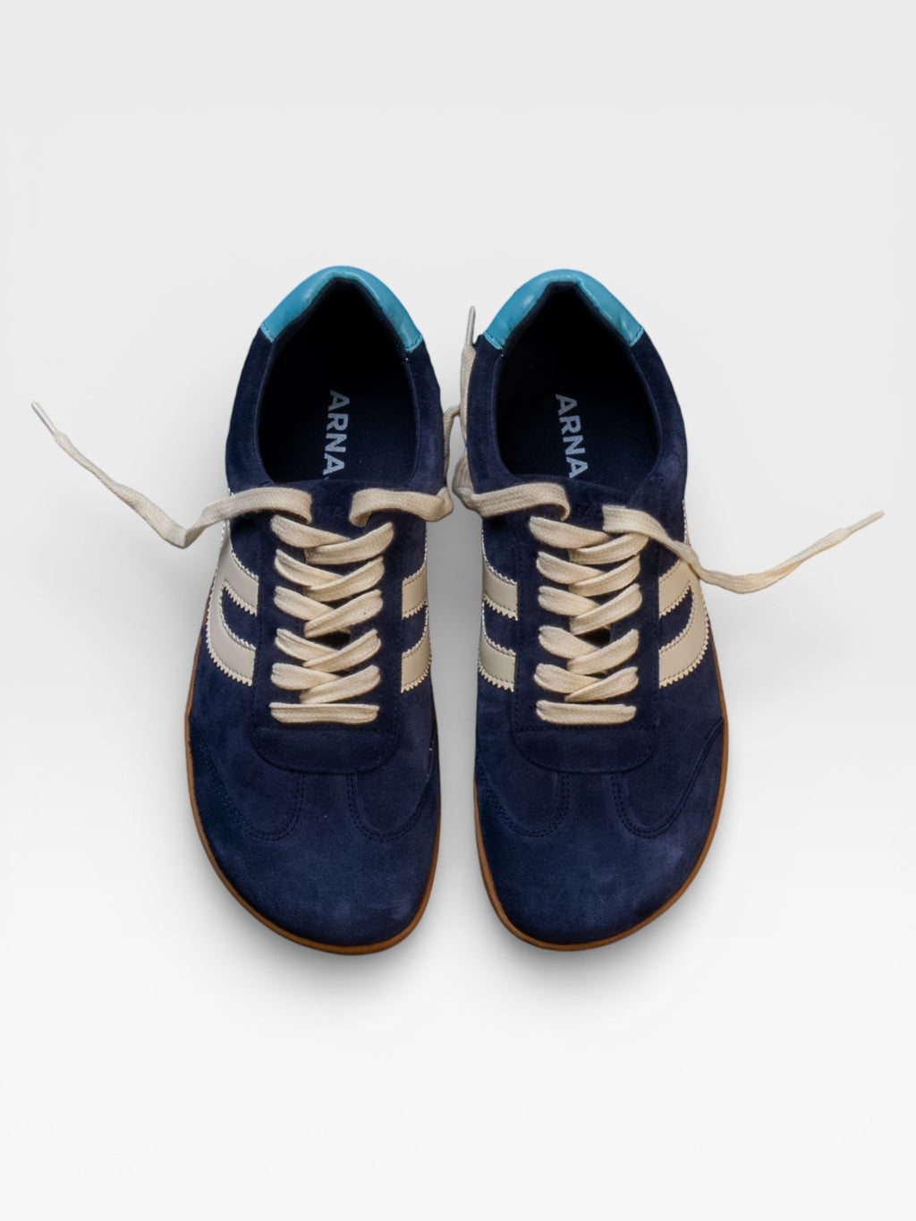 Zapatillas barefoot Atlantic Ocean azul marino, vista cenital par completo con logo ARNASA — ARNASA